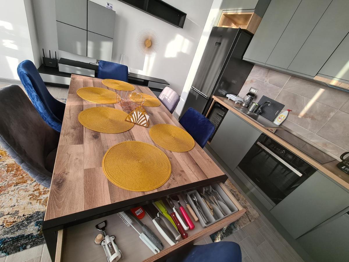 Ema Luxury Apartment Năvodari Kültér fotó